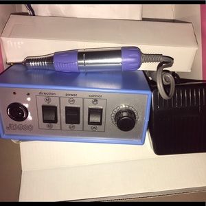 EUC Nail Drill/ Efile 30,000rpm reverse/forward